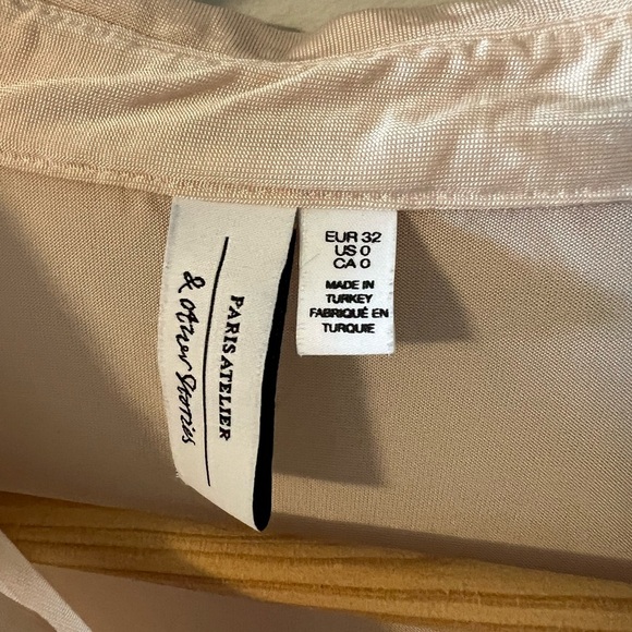 & Other Stories Cream Button Down Blouse Mother of Pearl Buttons Size 0/XS - Picture 7 of 9